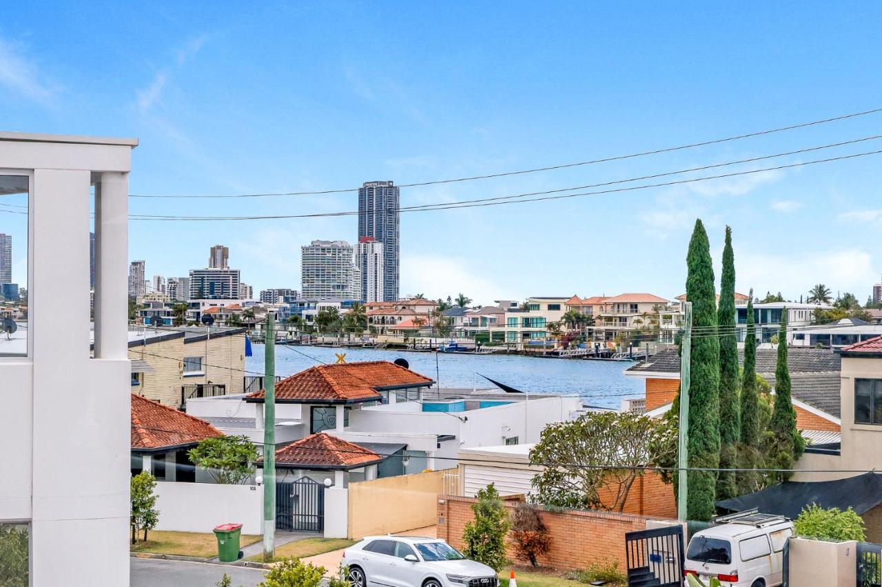 Appartamento Chevron Sails Gold Coast Esterno foto